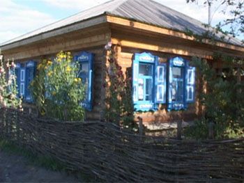 Дом, где прошли детские и юношеские годы В. М. Шукшина