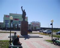 ПАМЯТНИК В.И. ЛЕНИНУ